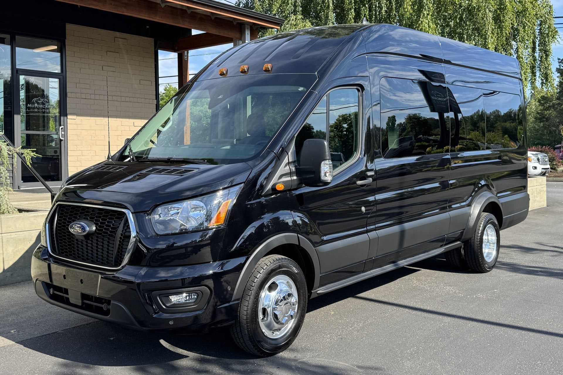 2025 Ford Transit-350 XLT