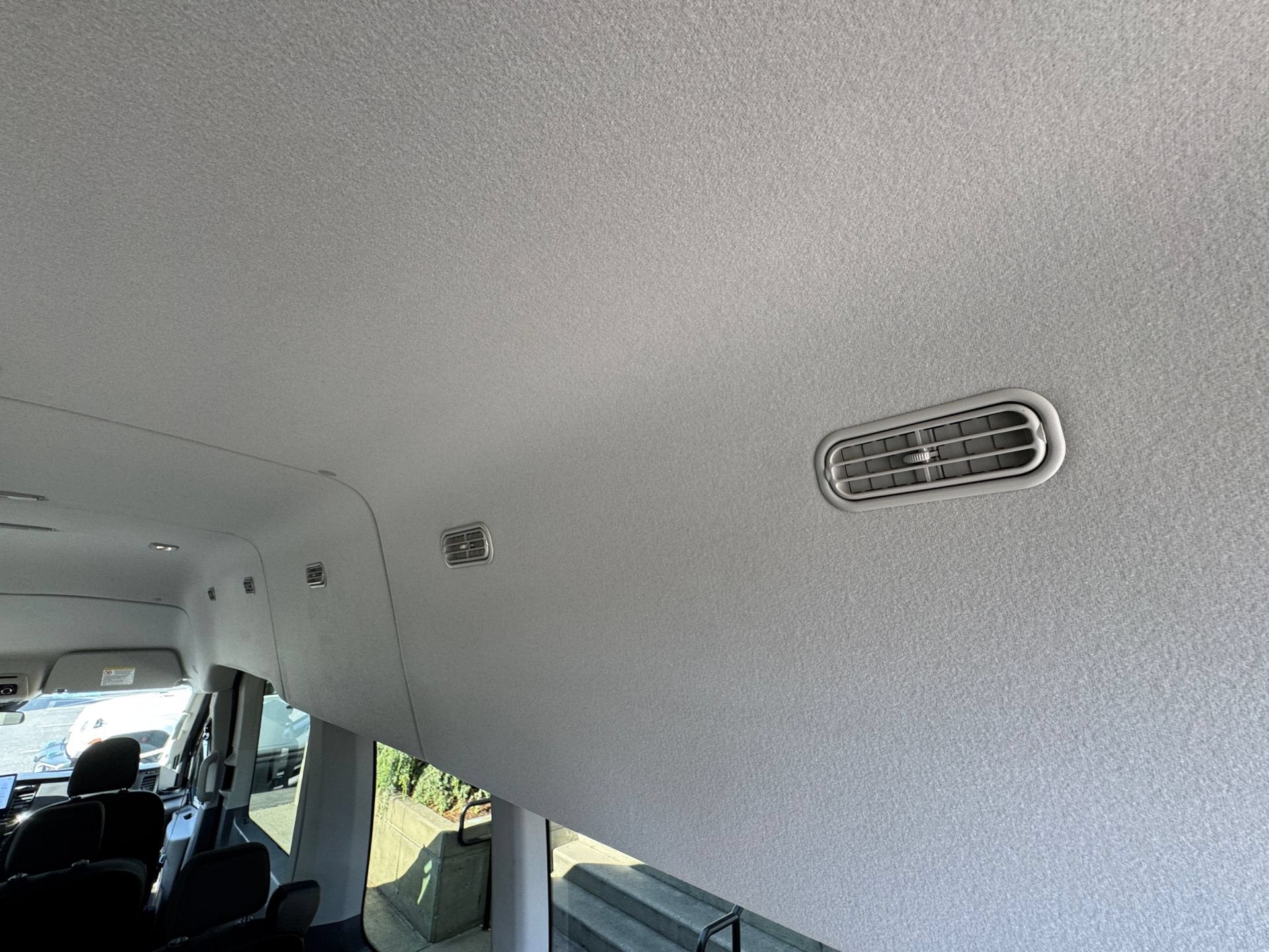 2025 Ford Transit-350 XLT