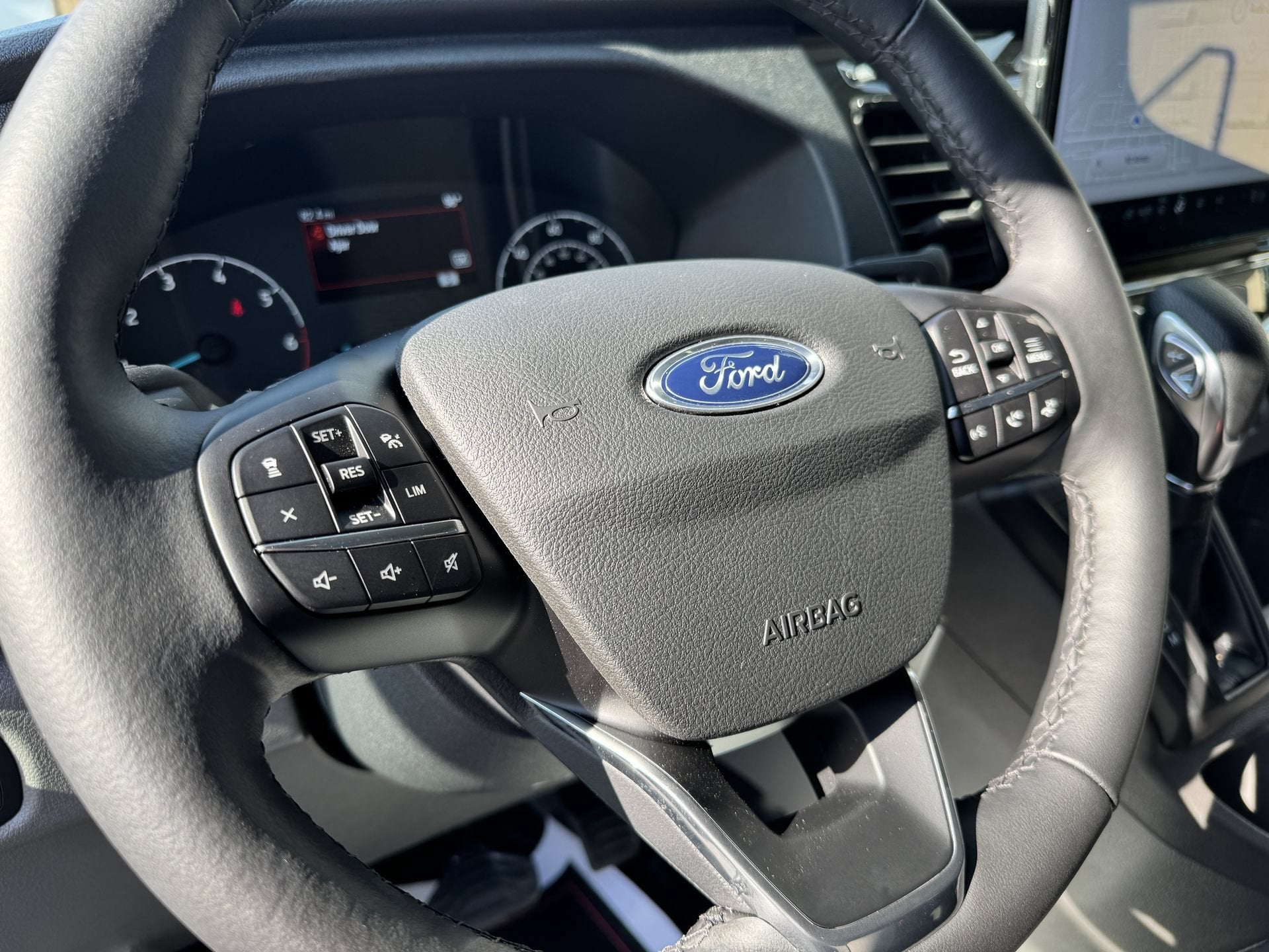 2025 Ford Transit-350 XLT