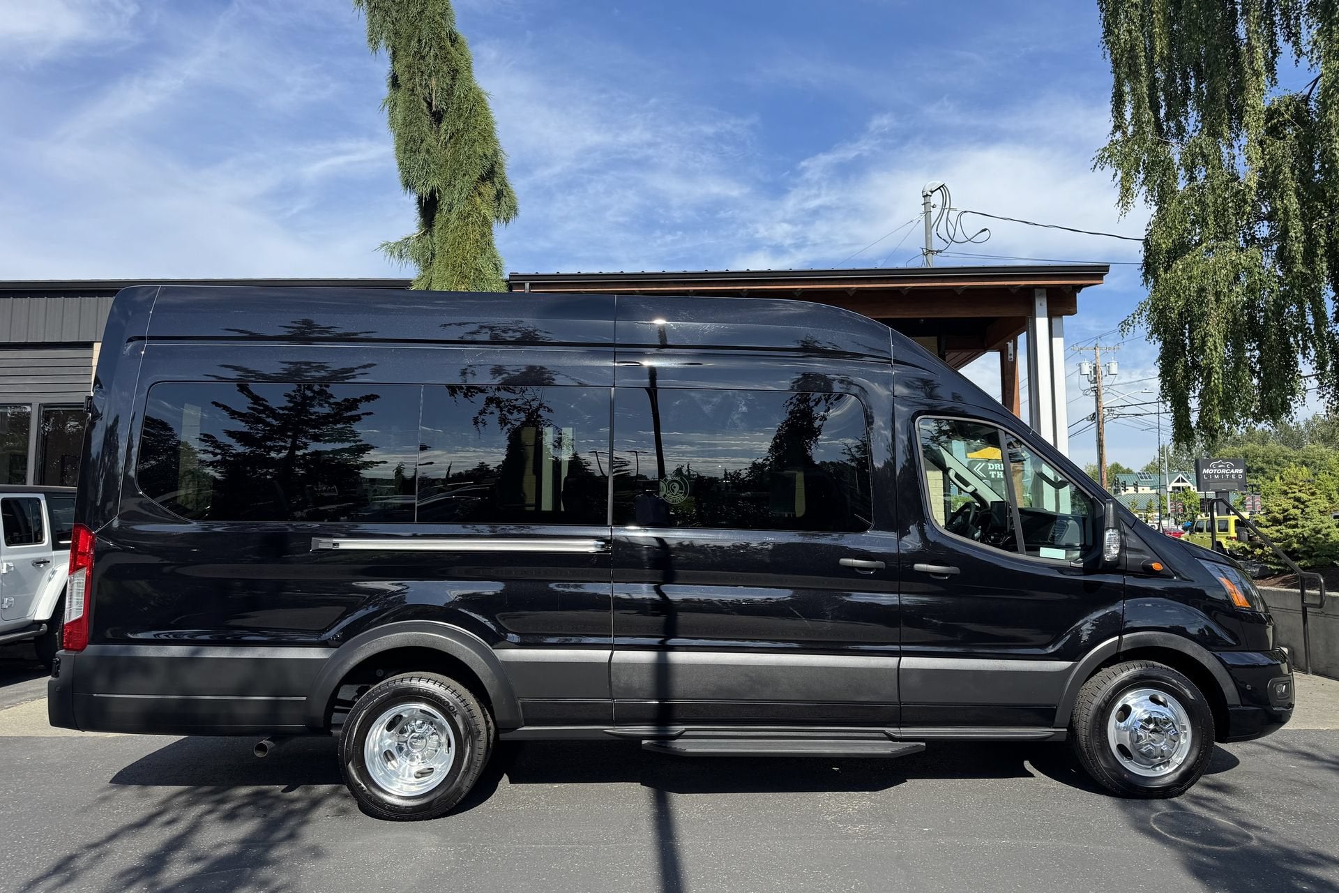 2025 Ford Transit-350 XLT