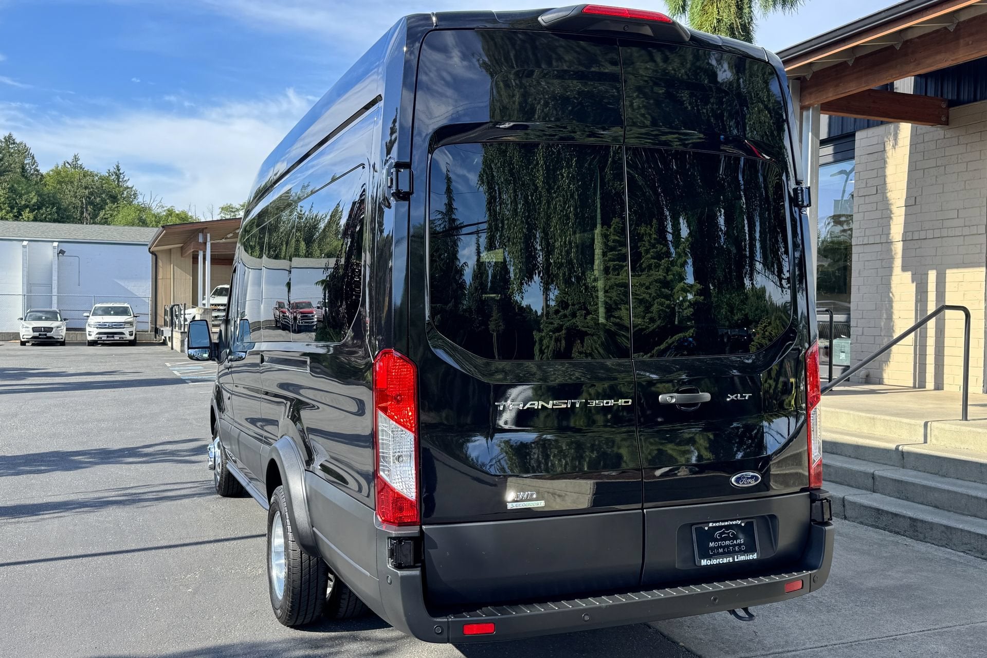 2025 Ford Transit-350 XLT