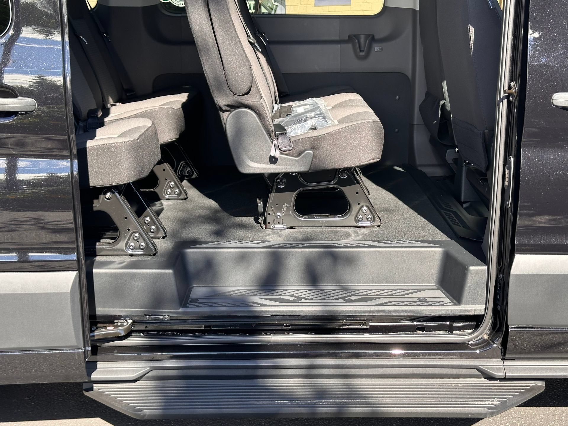 2025 Ford Transit-350 XLT
