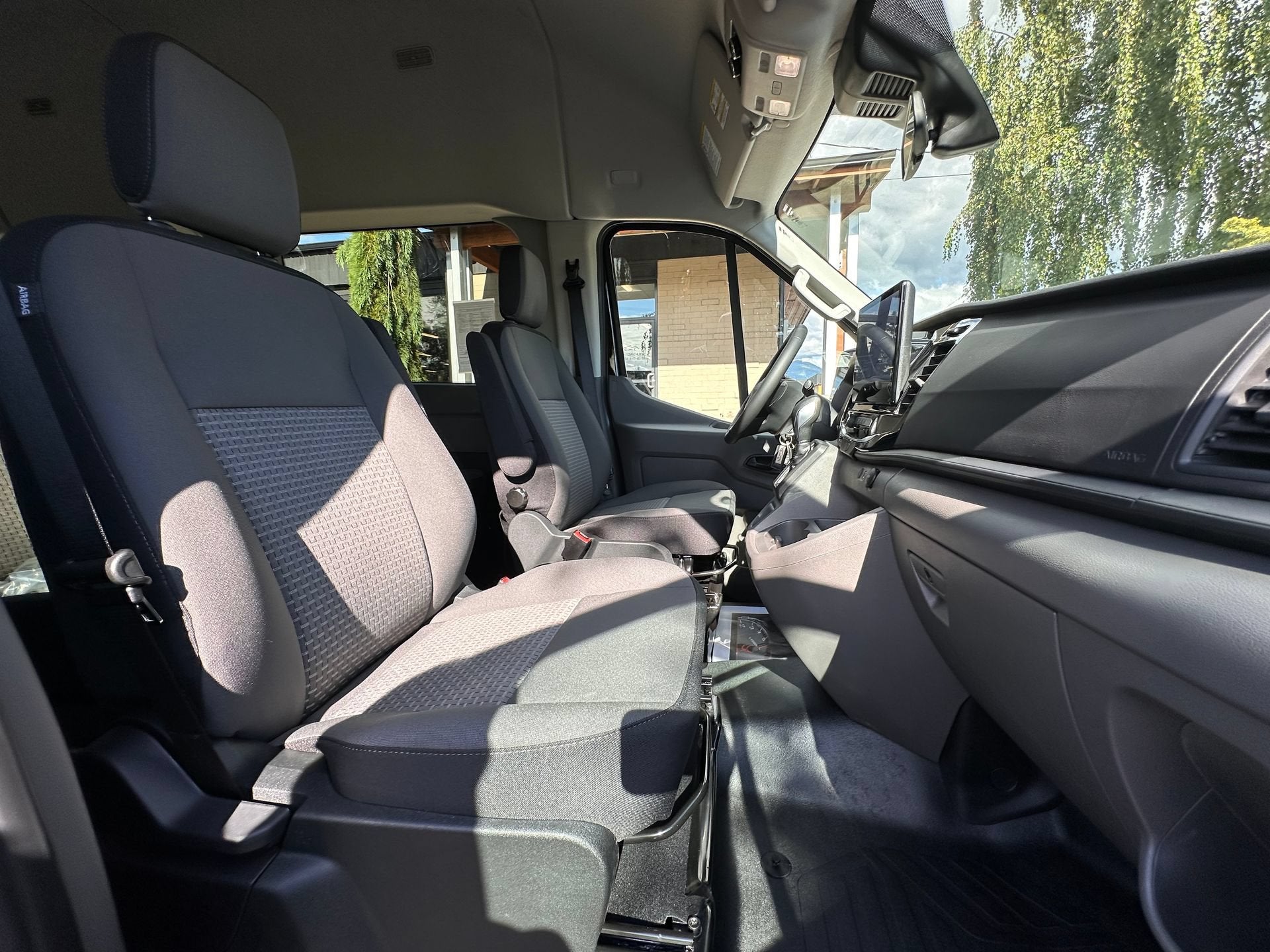 2025 Ford Transit-350 XLT