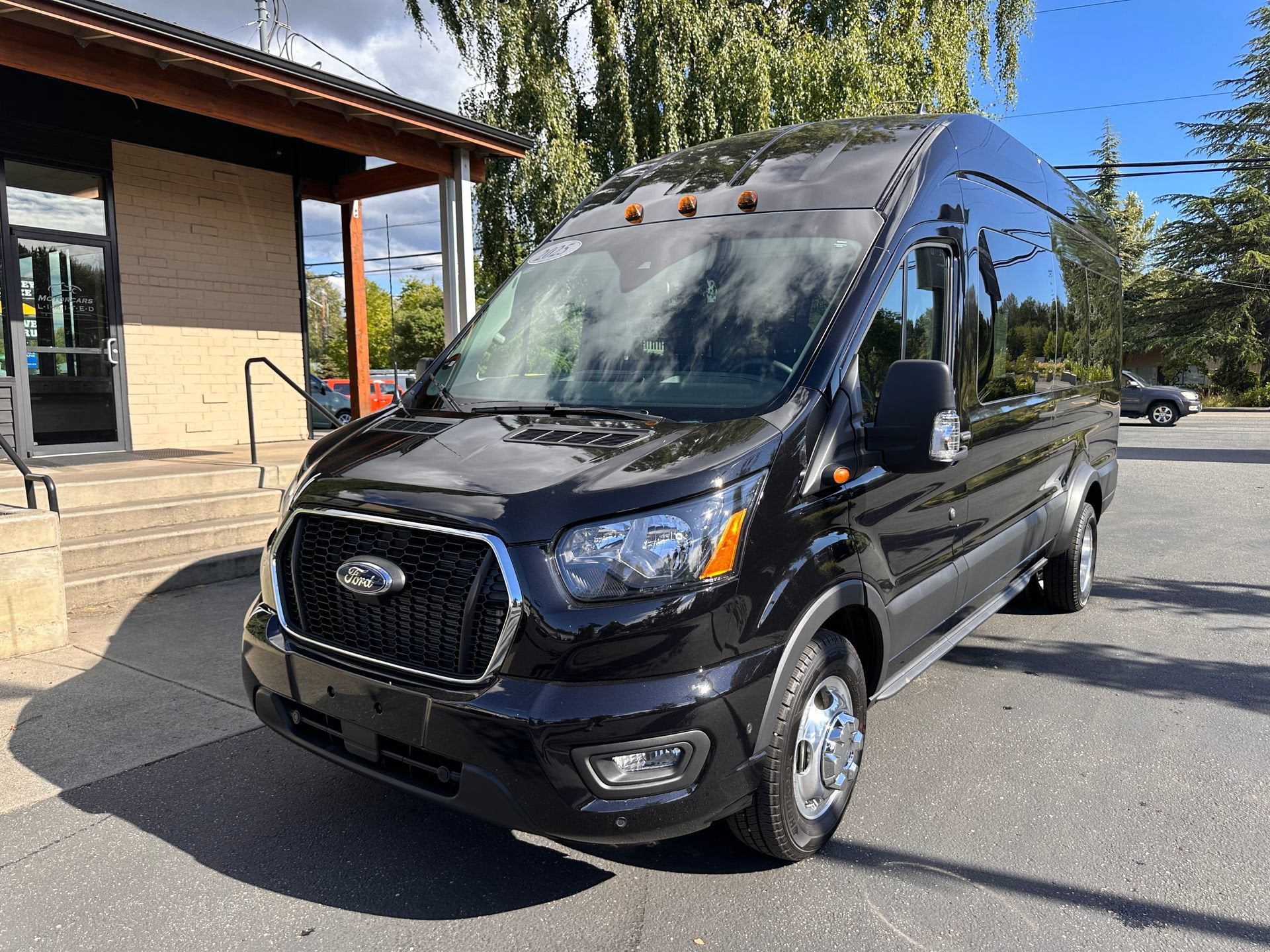 2025 Ford Transit-350 XLT