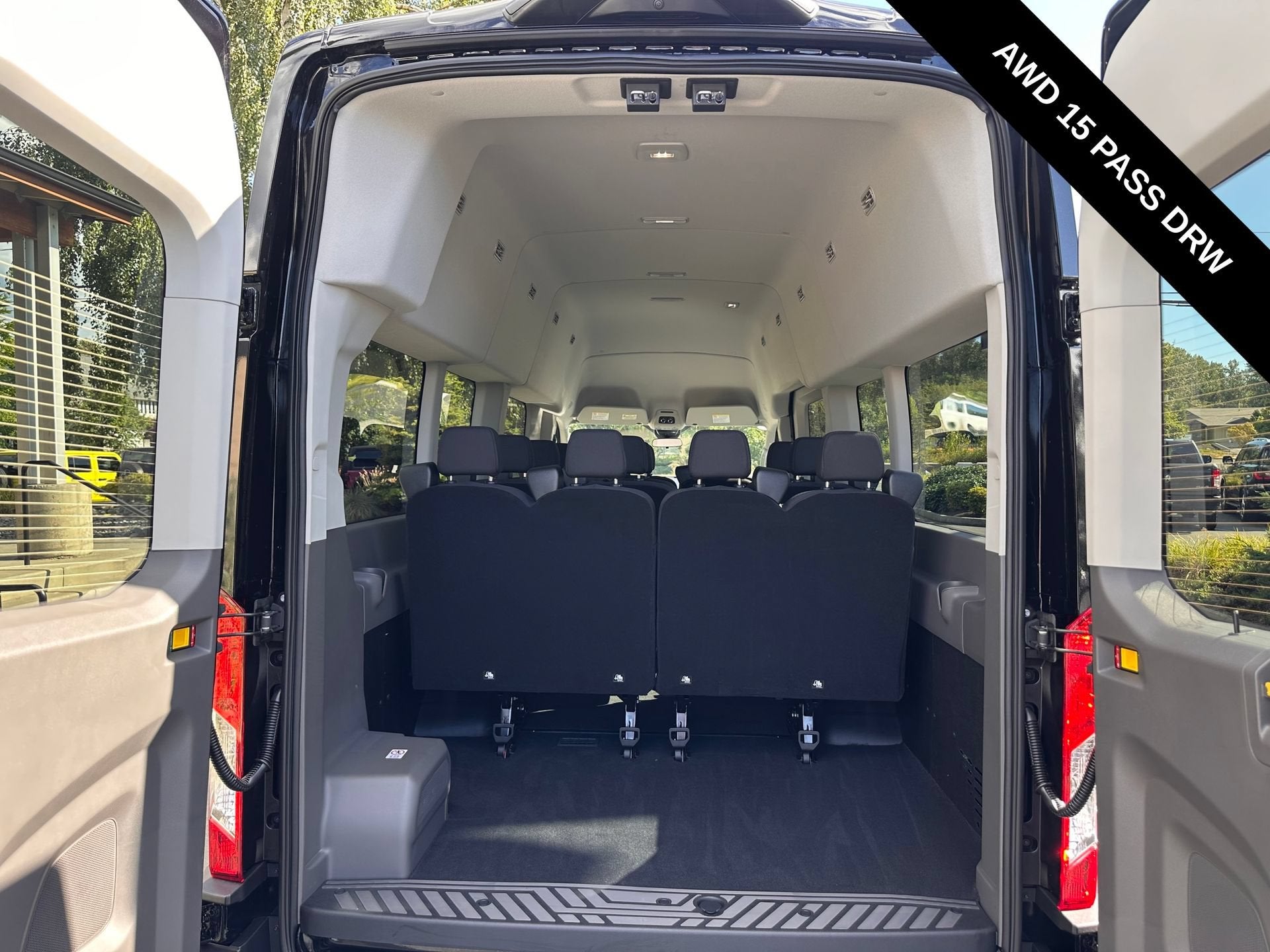 2025 Ford Transit-350 XLT