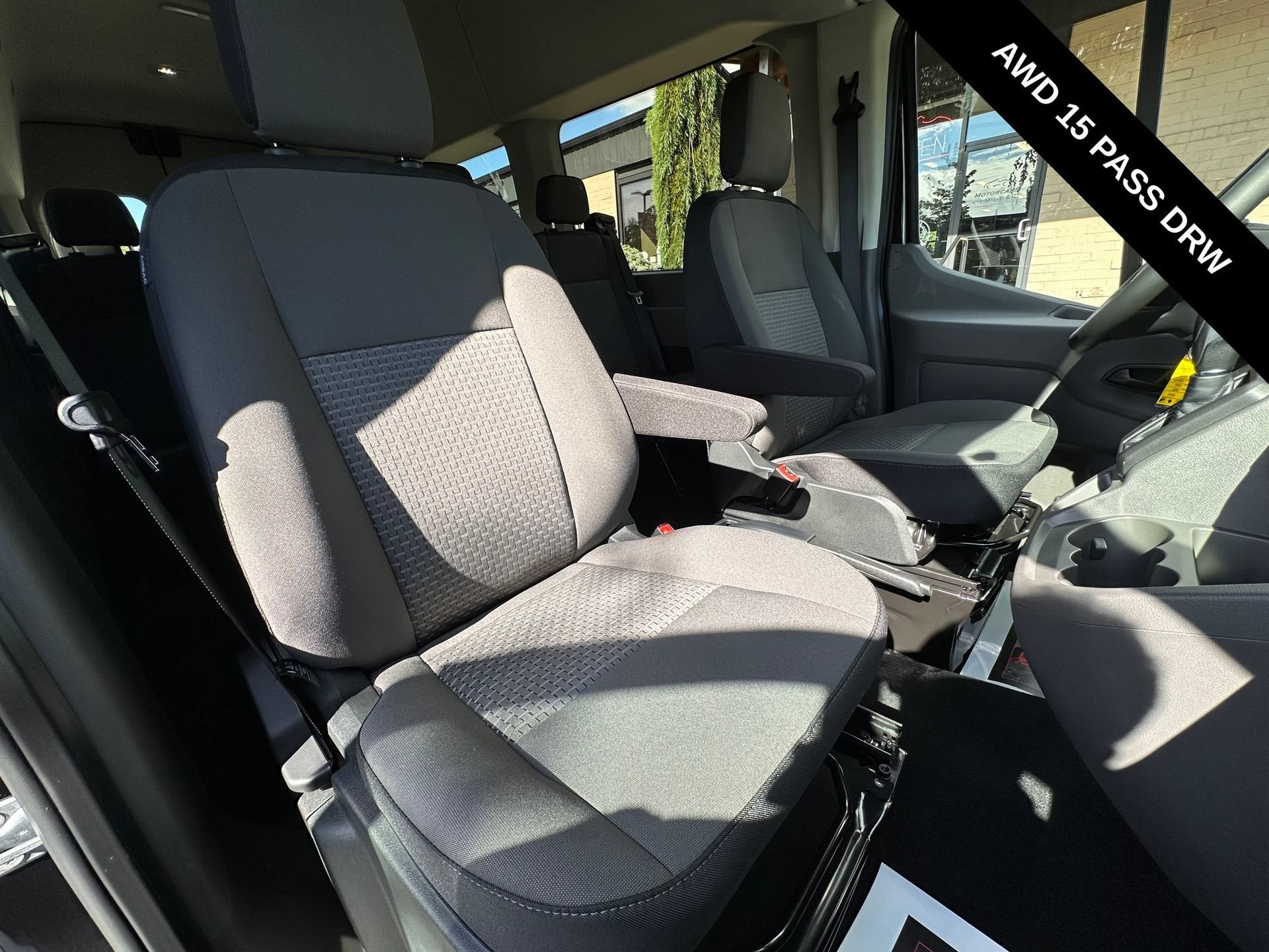 2025 Ford Transit-350 XLT