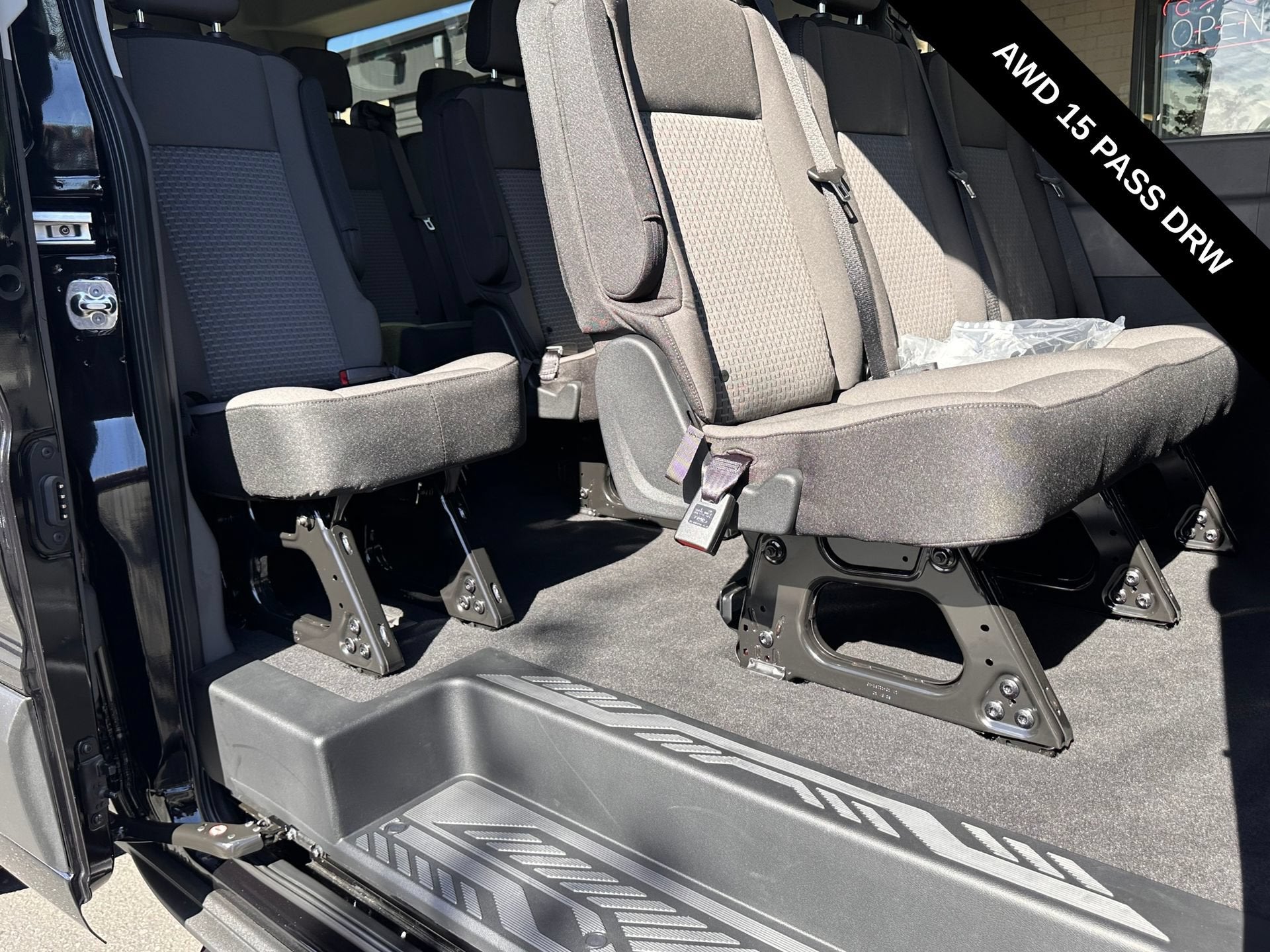 2025 Ford Transit-350 XLT