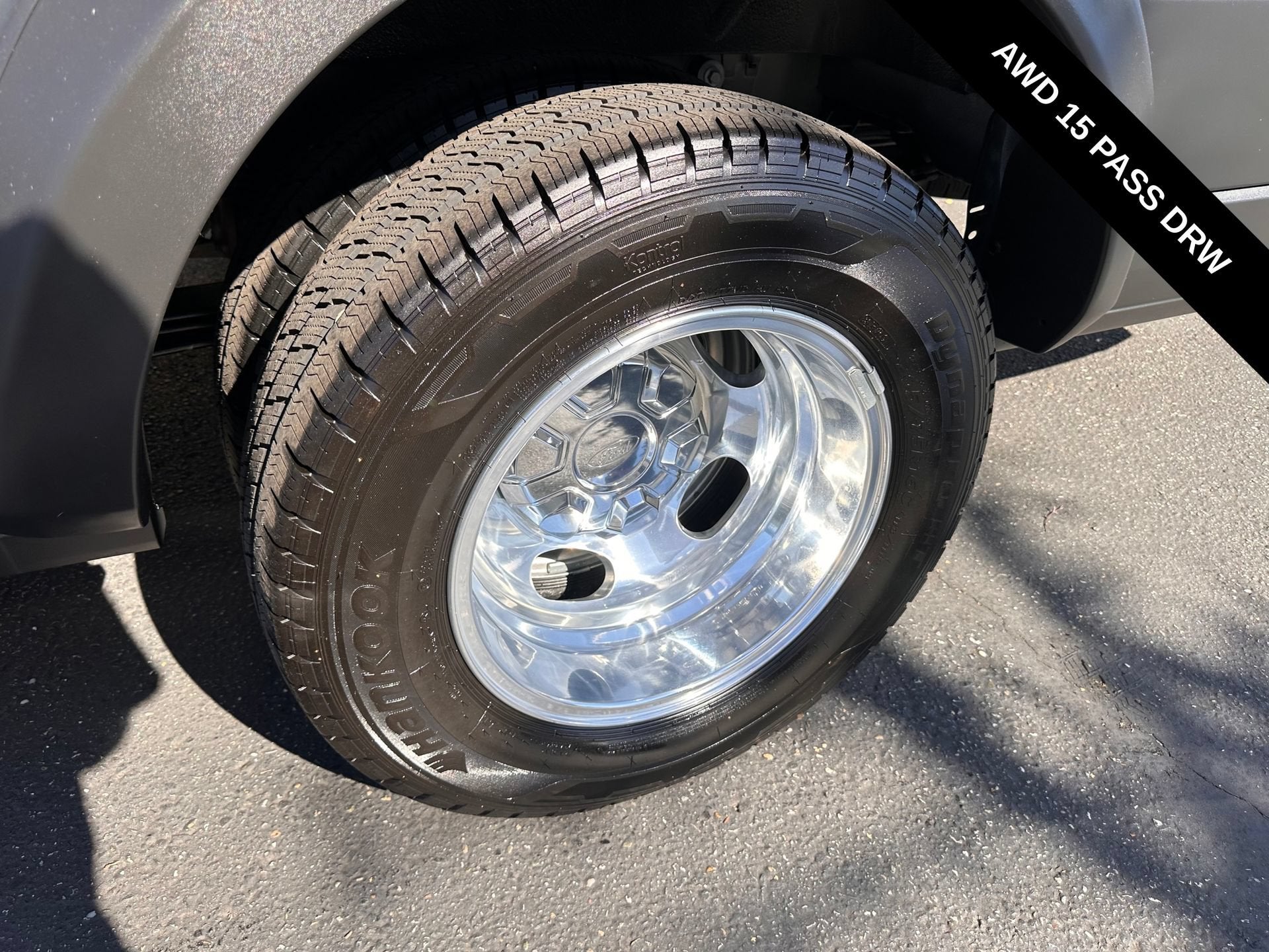 2025 Ford Transit-350 XLT