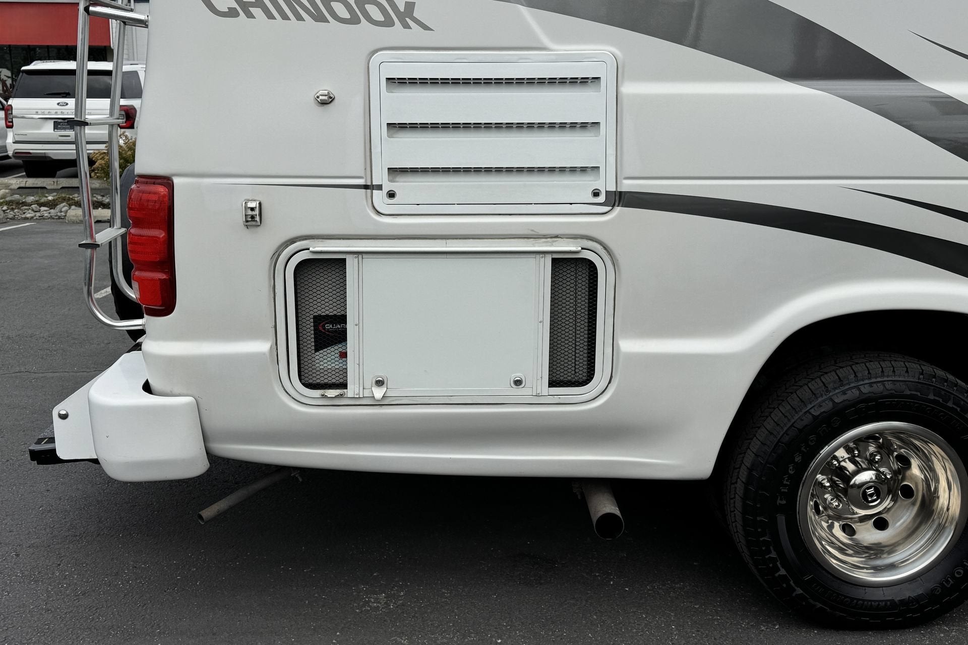 2005 Chinook Eagle LT 2100