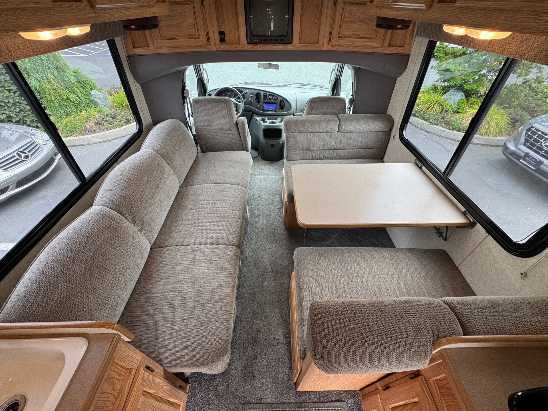 2005 Chinook Eagle LT 2100