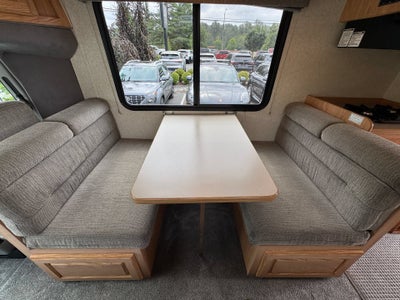 2005 Chinook Eagle LT 2100
