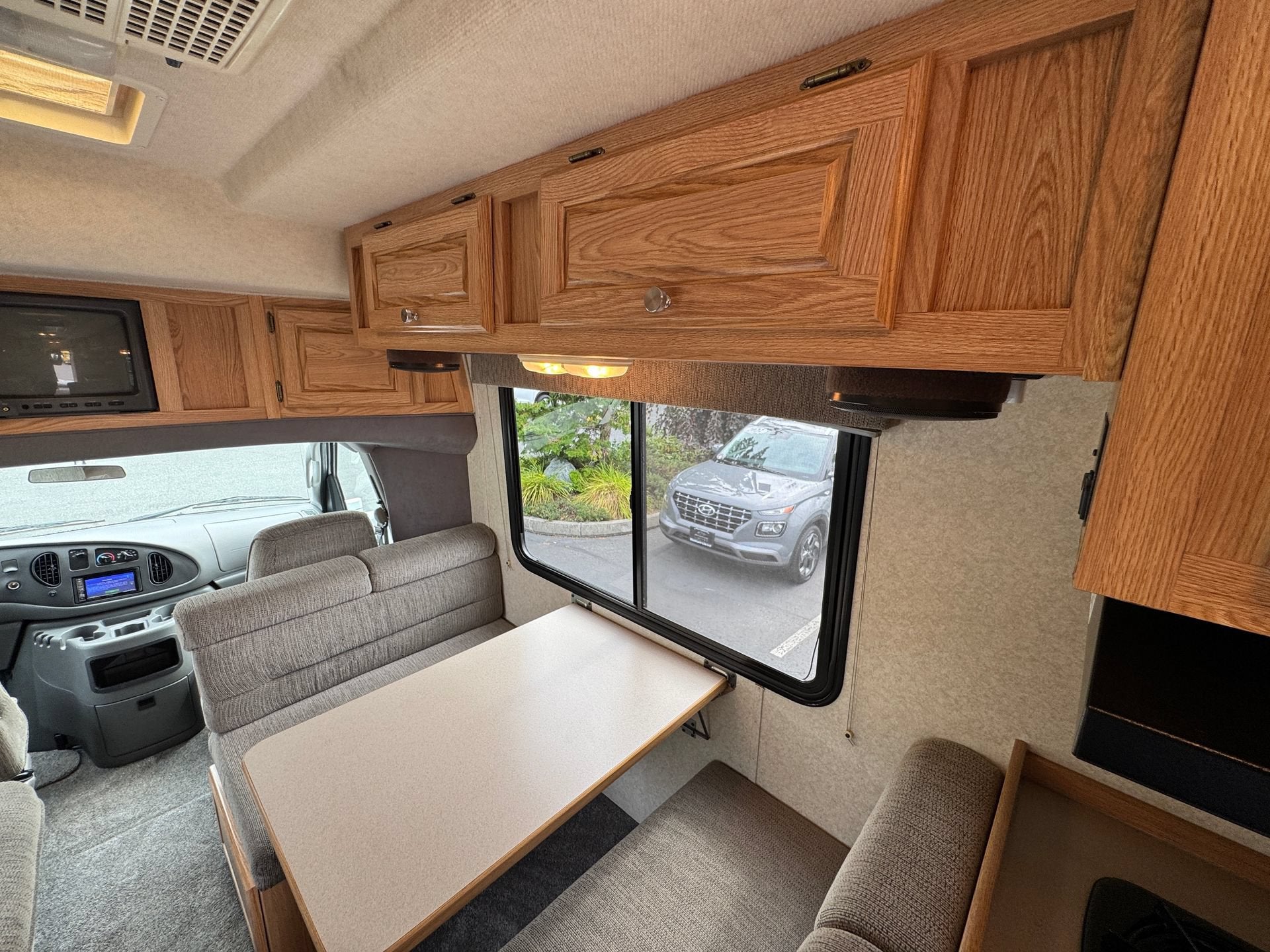 2005 Chinook Eagle LT 2100