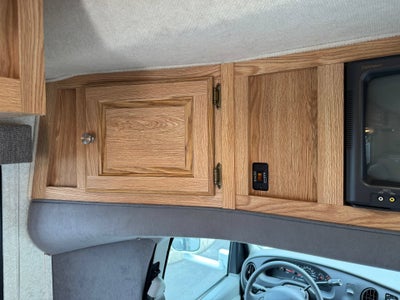 2005 Chinook Eagle LT 2100