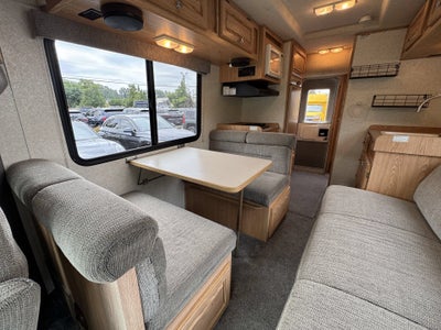 2005 Chinook Eagle LT 2100