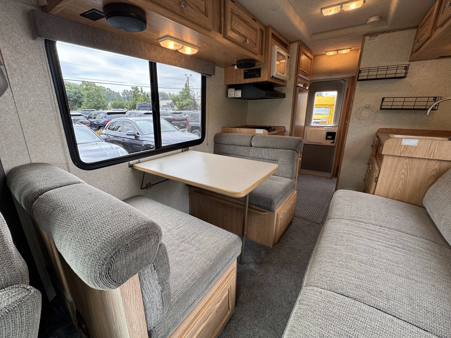 2005 Chinook Eagle LT 2100