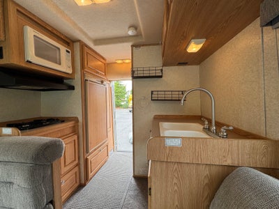 2005 Chinook Eagle LT 2100