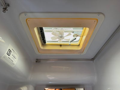 2005 Chinook Eagle LT 2100