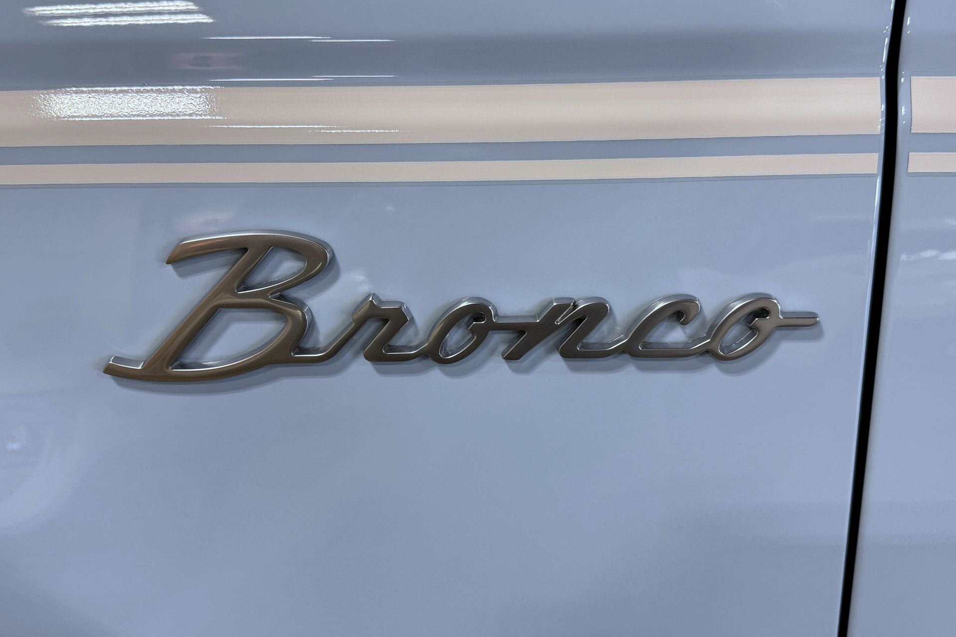 2023 Ford Bronco Heritage Limited Edition