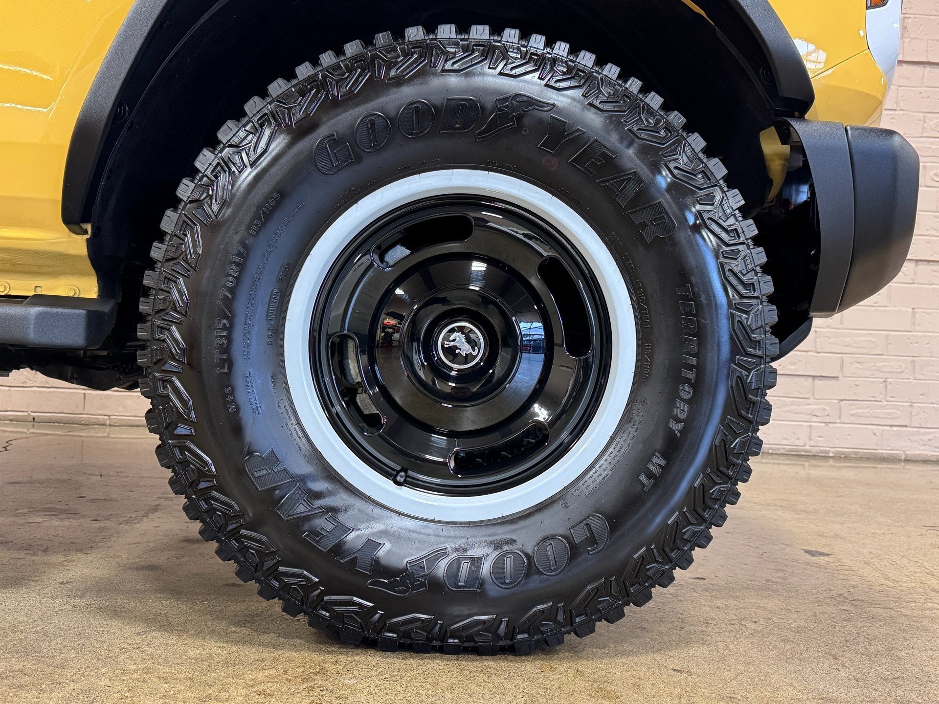 2023 Ford Bronco Heritage Limited Edition