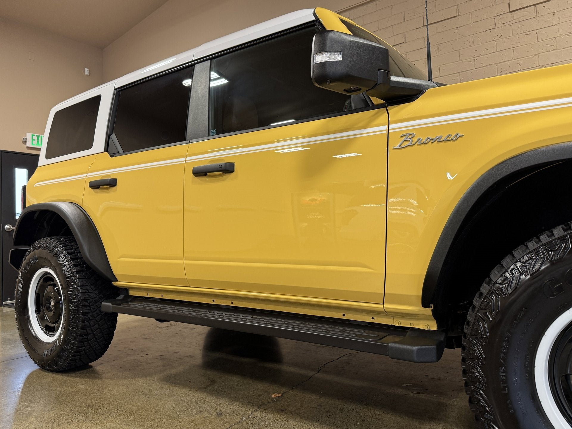 2023 Ford Bronco Heritage Limited Edition