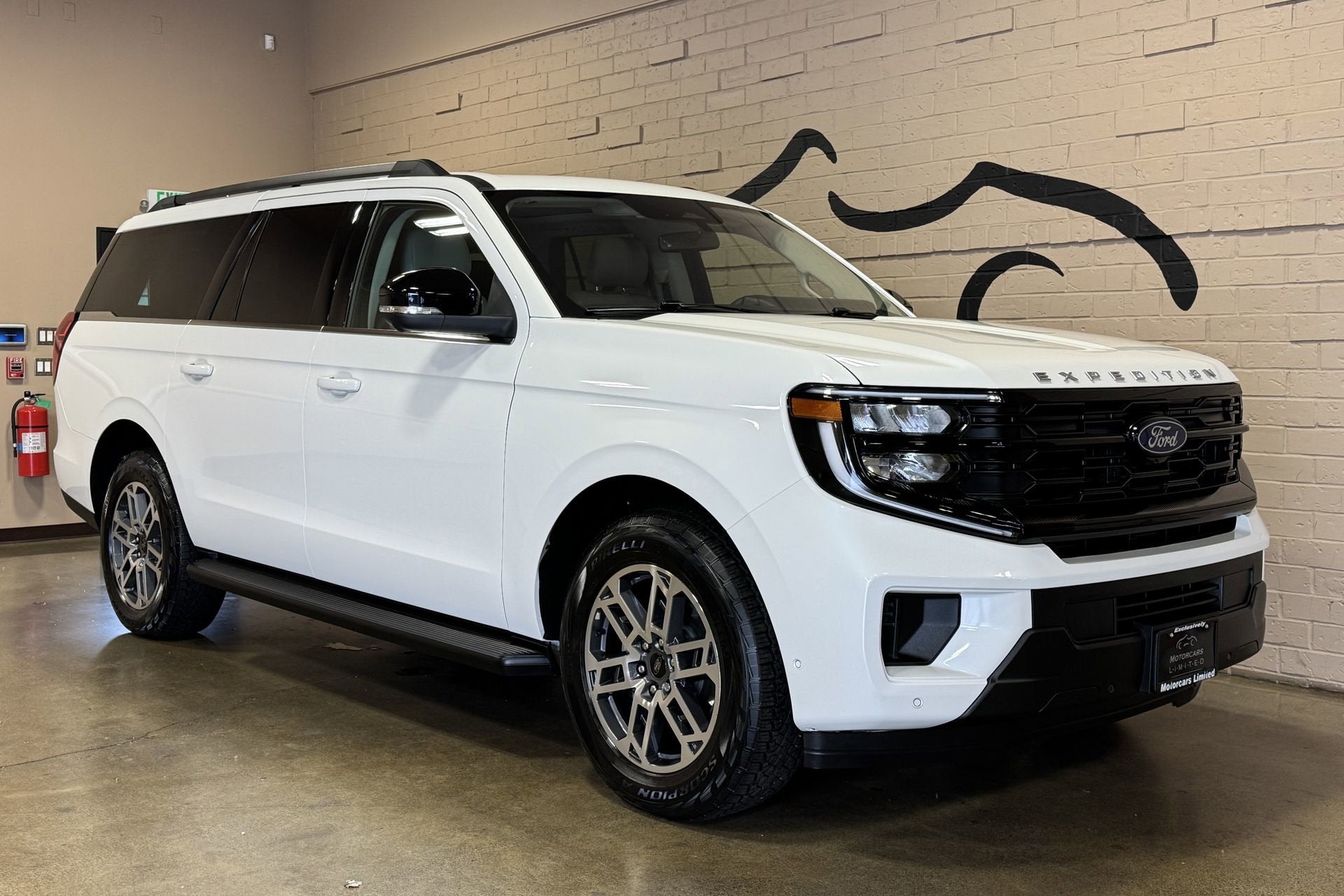 2025 Ford Expedition Max Active