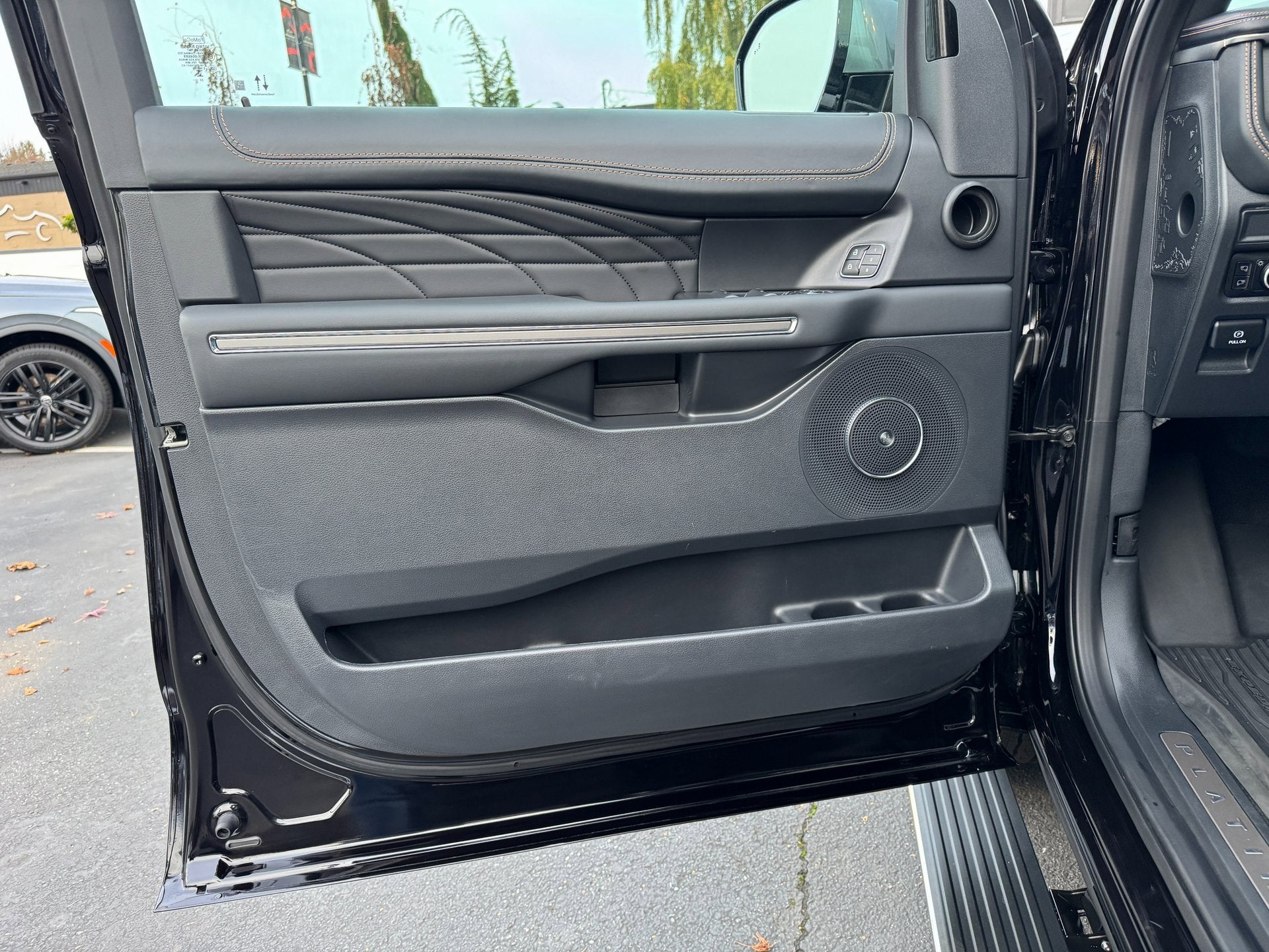 2024 Ford Expedition Max Platinum