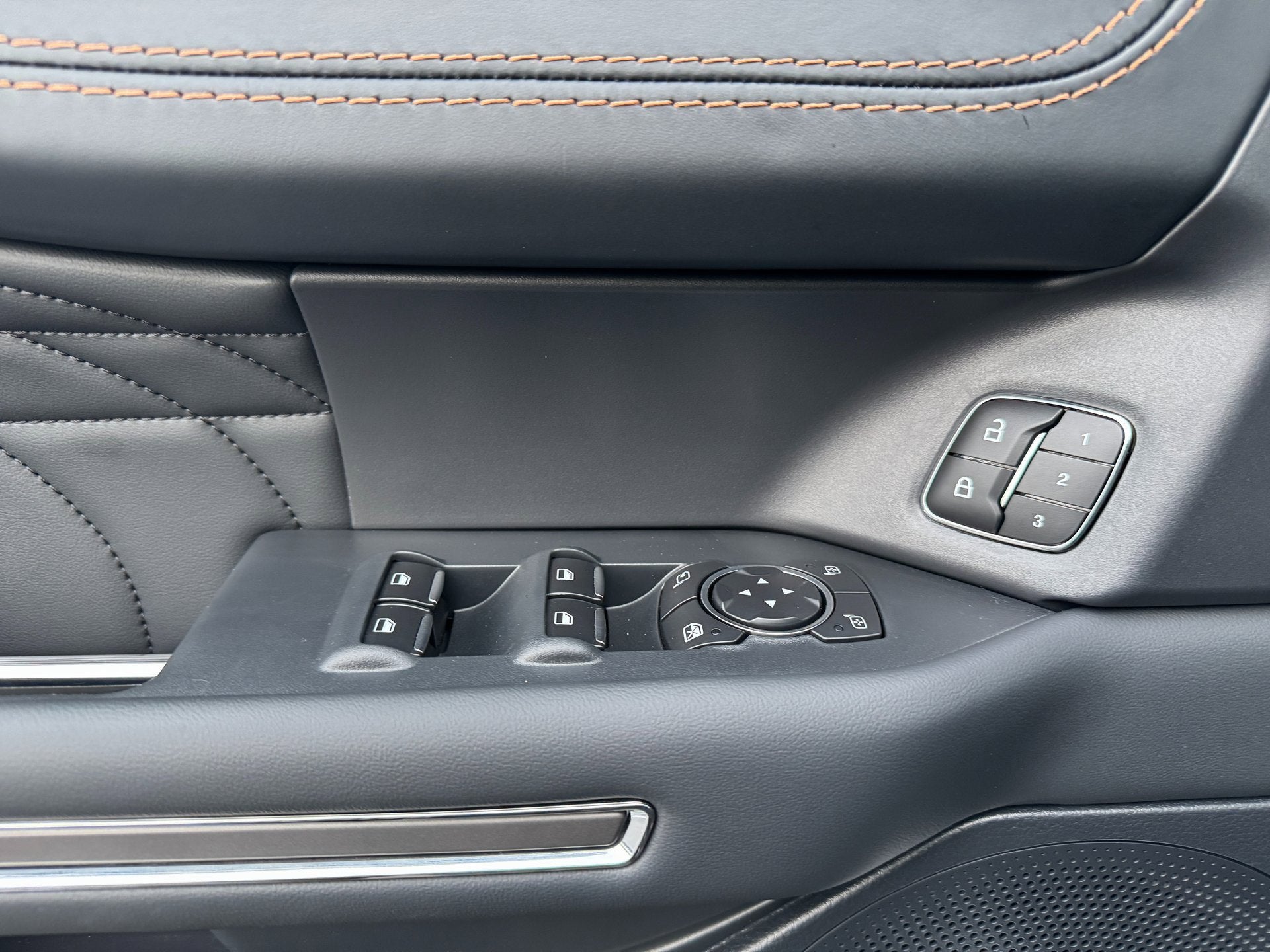 2024 Ford Expedition Max Platinum