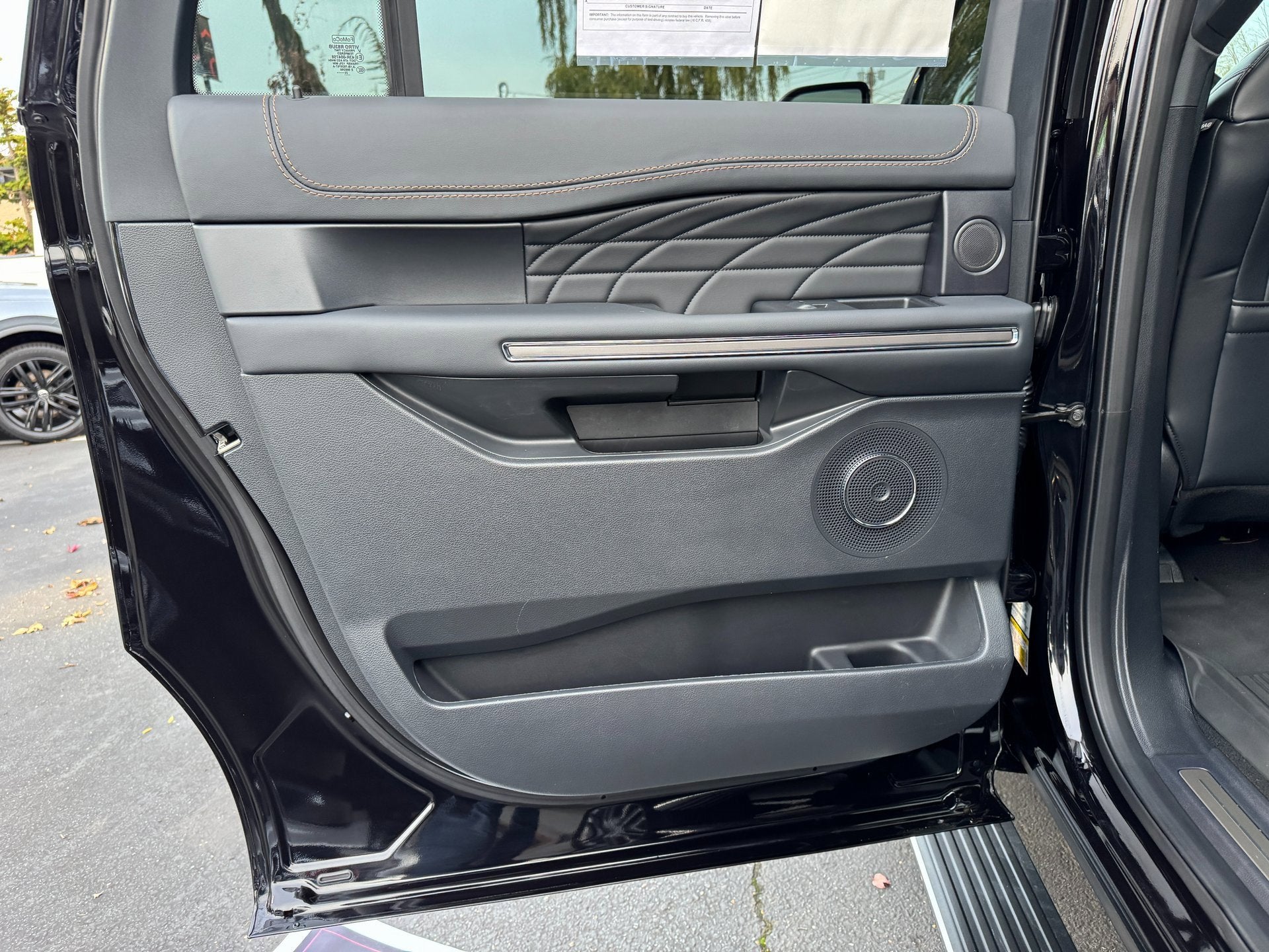 2024 Ford Expedition Max Platinum