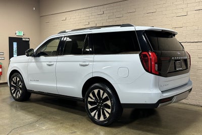 2025 Ford Expedition Platinum