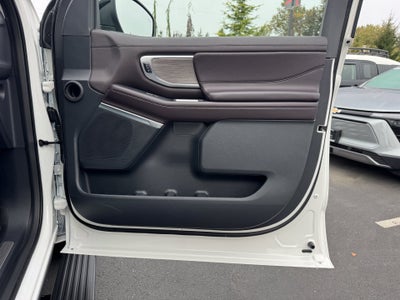 2025 Ford Expedition Platinum