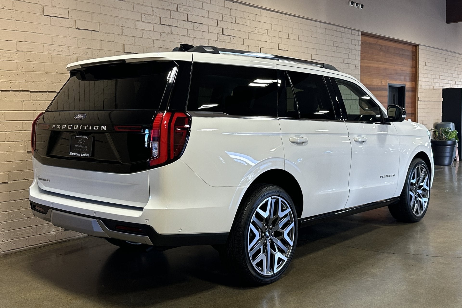 2025 Ford Expedition Platinum