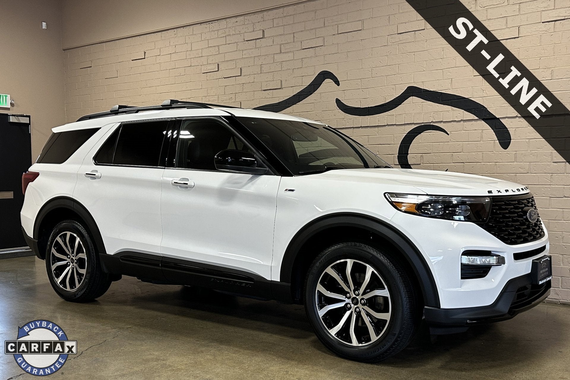 2024 Ford Explorer ST-Line