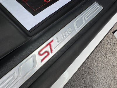 2024 Ford Explorer ST-Line