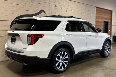 2024 Ford Explorer ST-Line