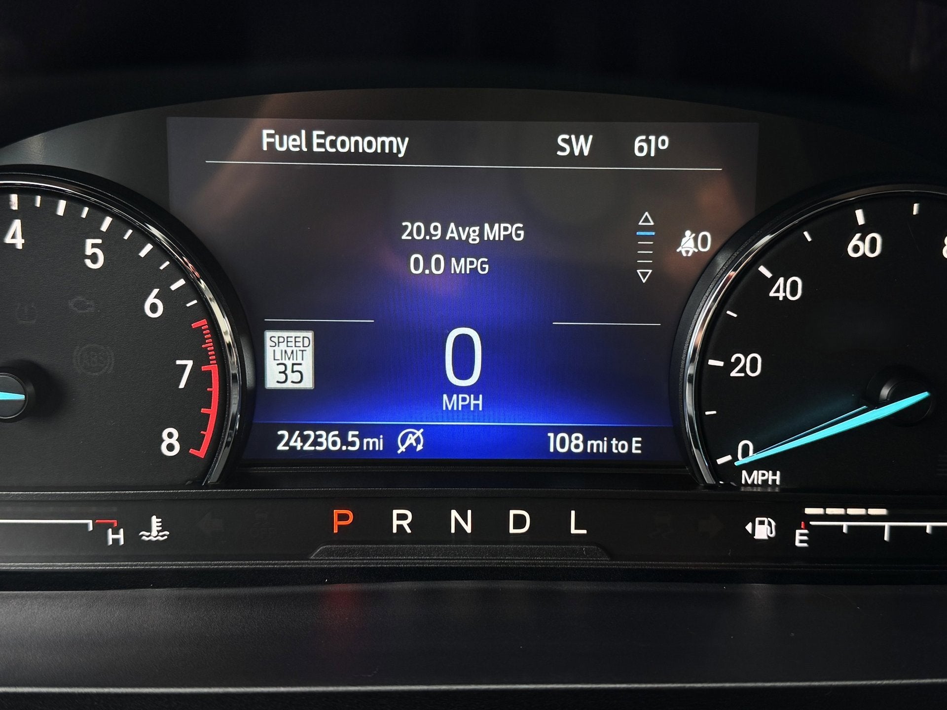 2024 Ford Explorer ST-Line