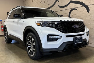 2024 Ford Explorer ST-Line