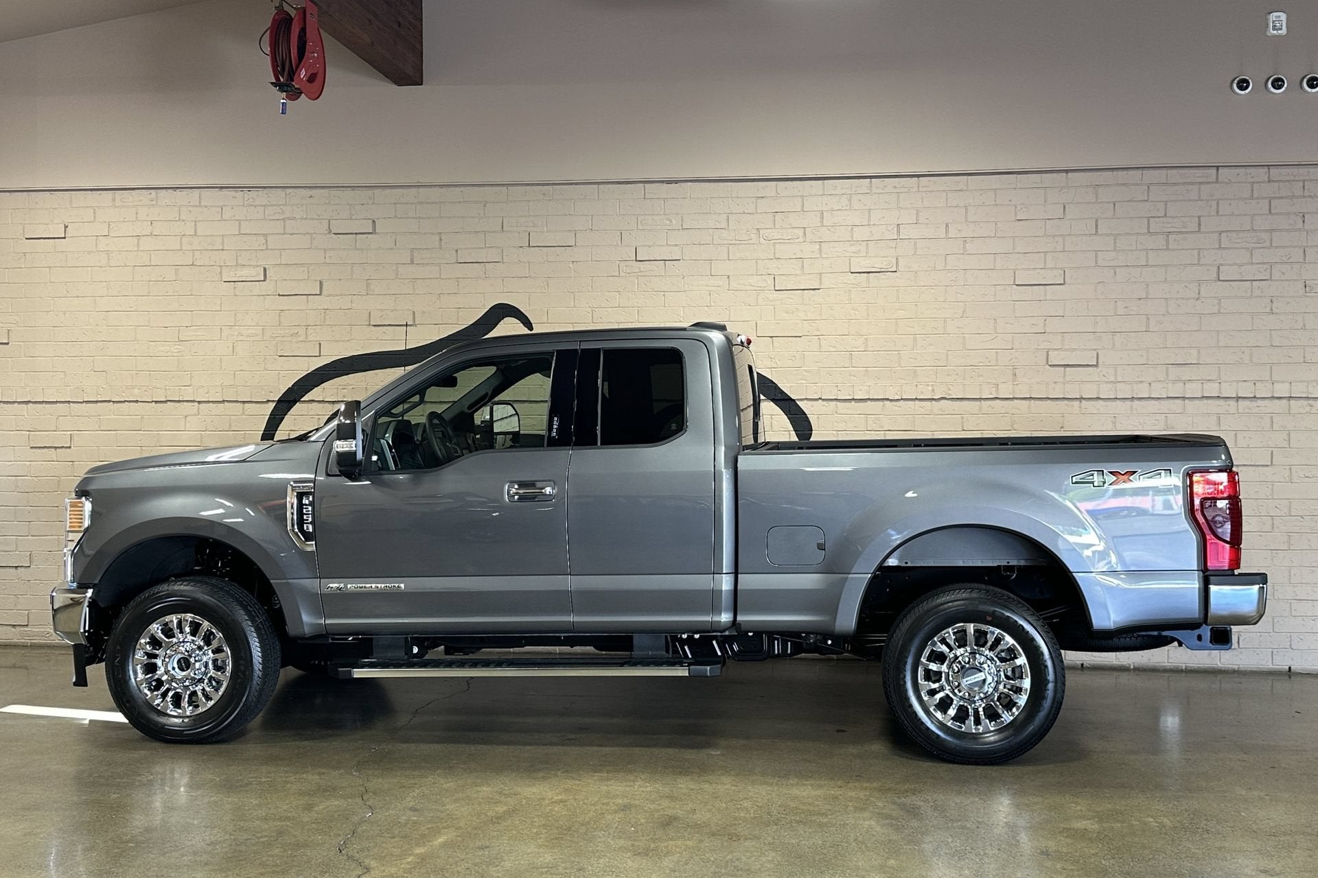 2022 Ford F-250SD Lariat