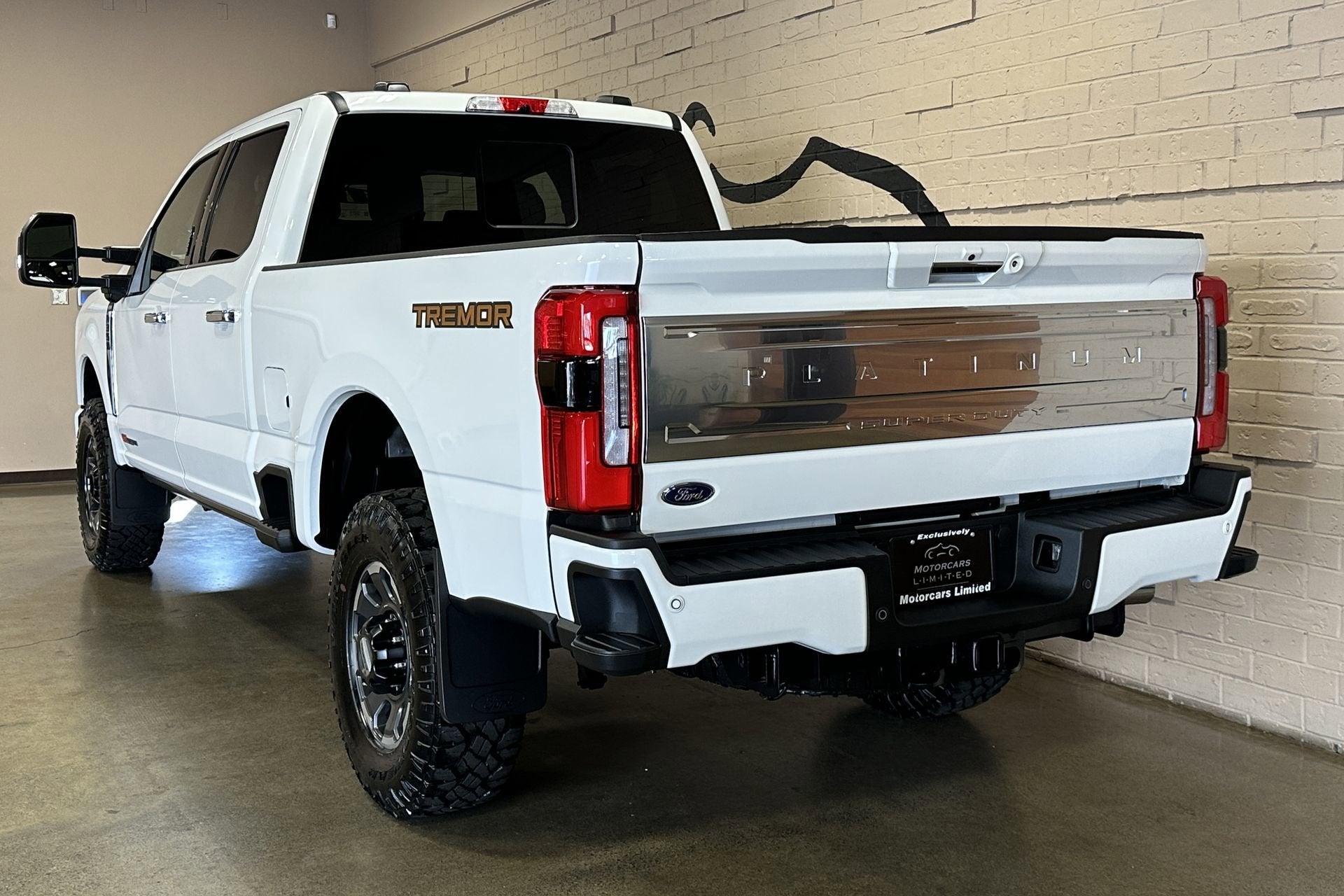 2024 Ford F-350SD Platinum
