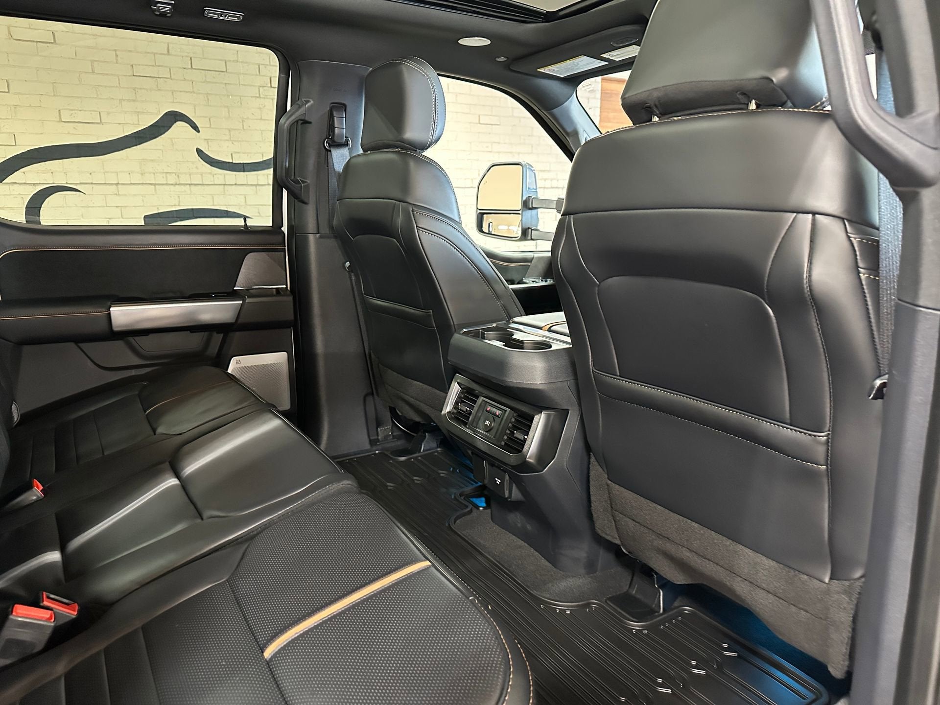 2024 Ford F-350SD Platinum