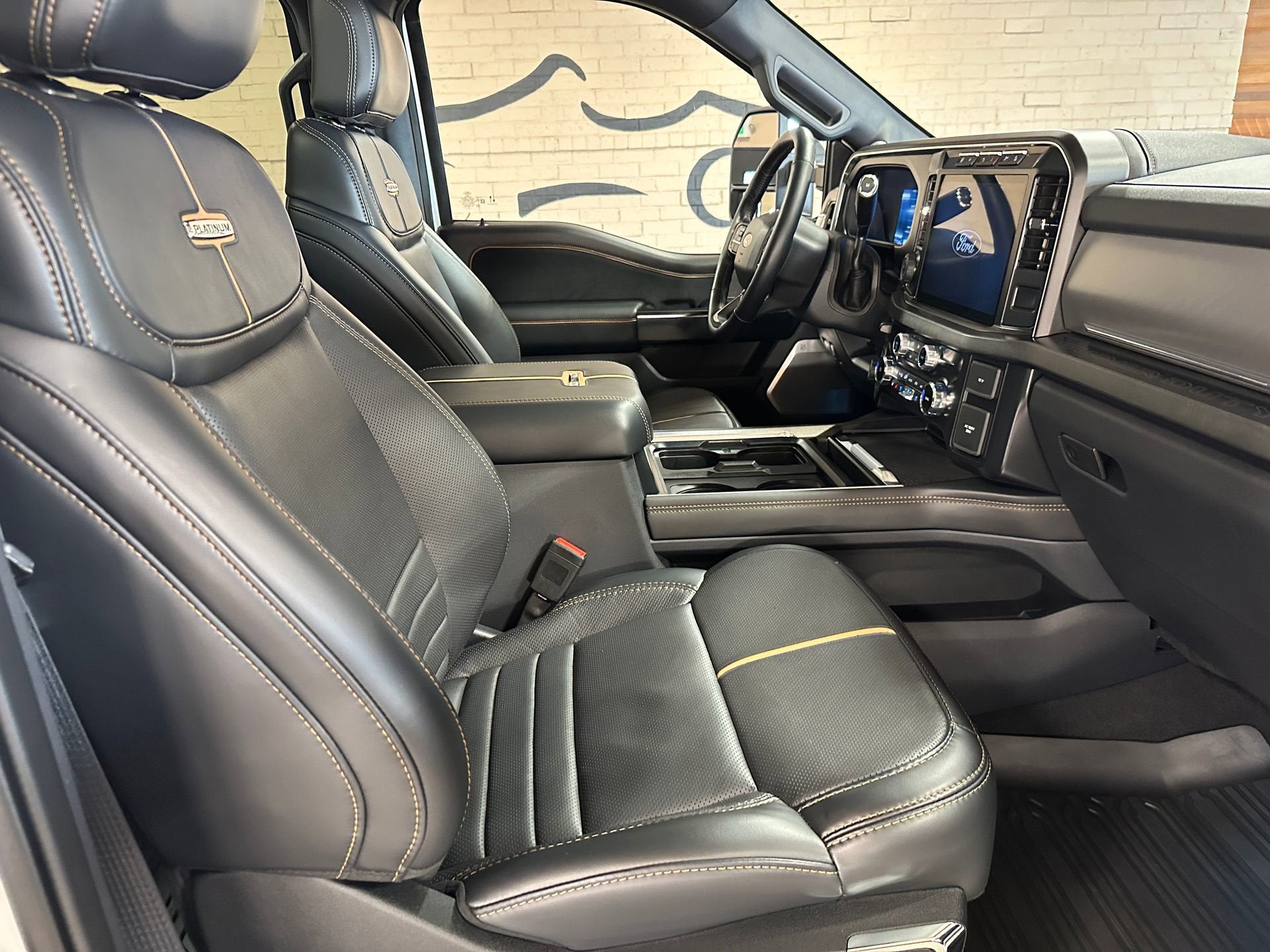 2024 Ford F-350SD Platinum