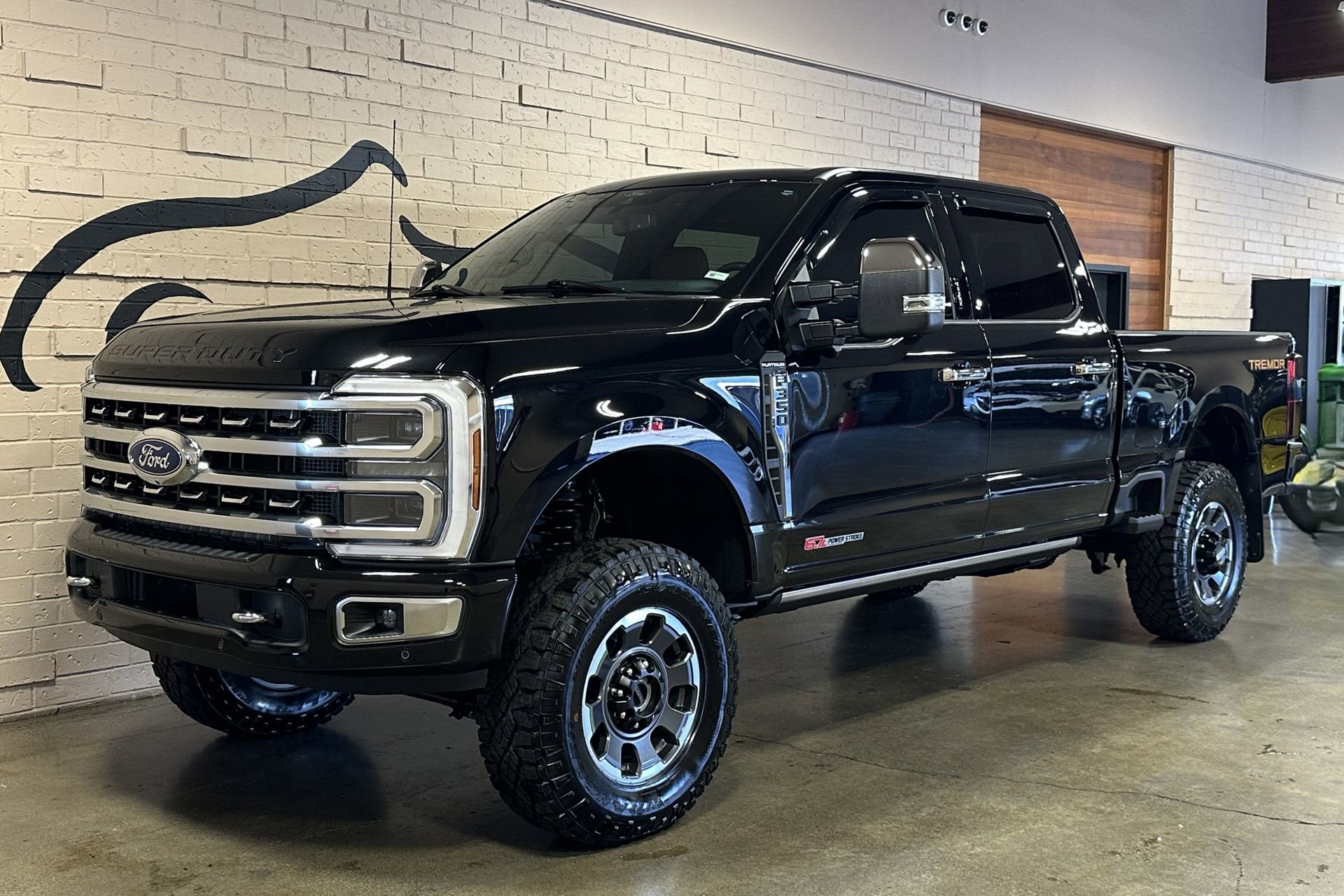 2024 Ford F-350SD Platinum
