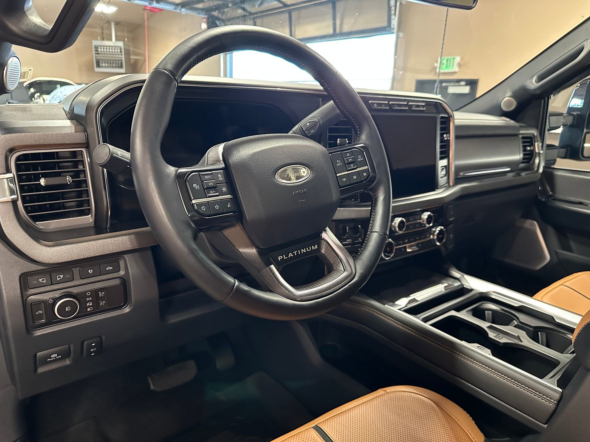 2024 Ford F-350SD Platinum
