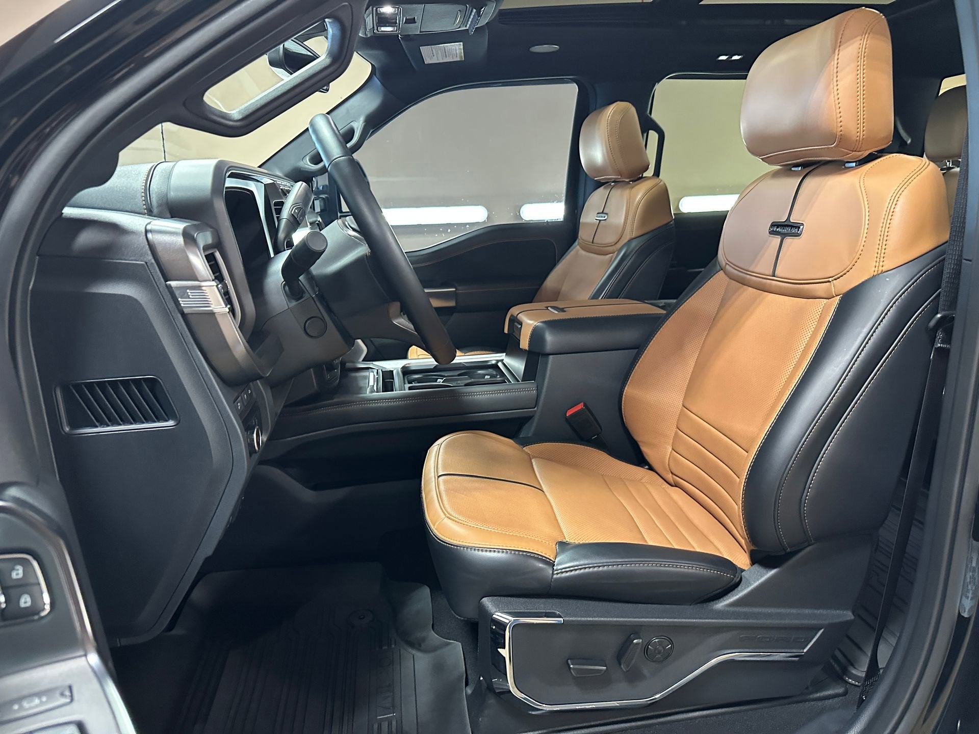 2024 Ford F-350SD Platinum