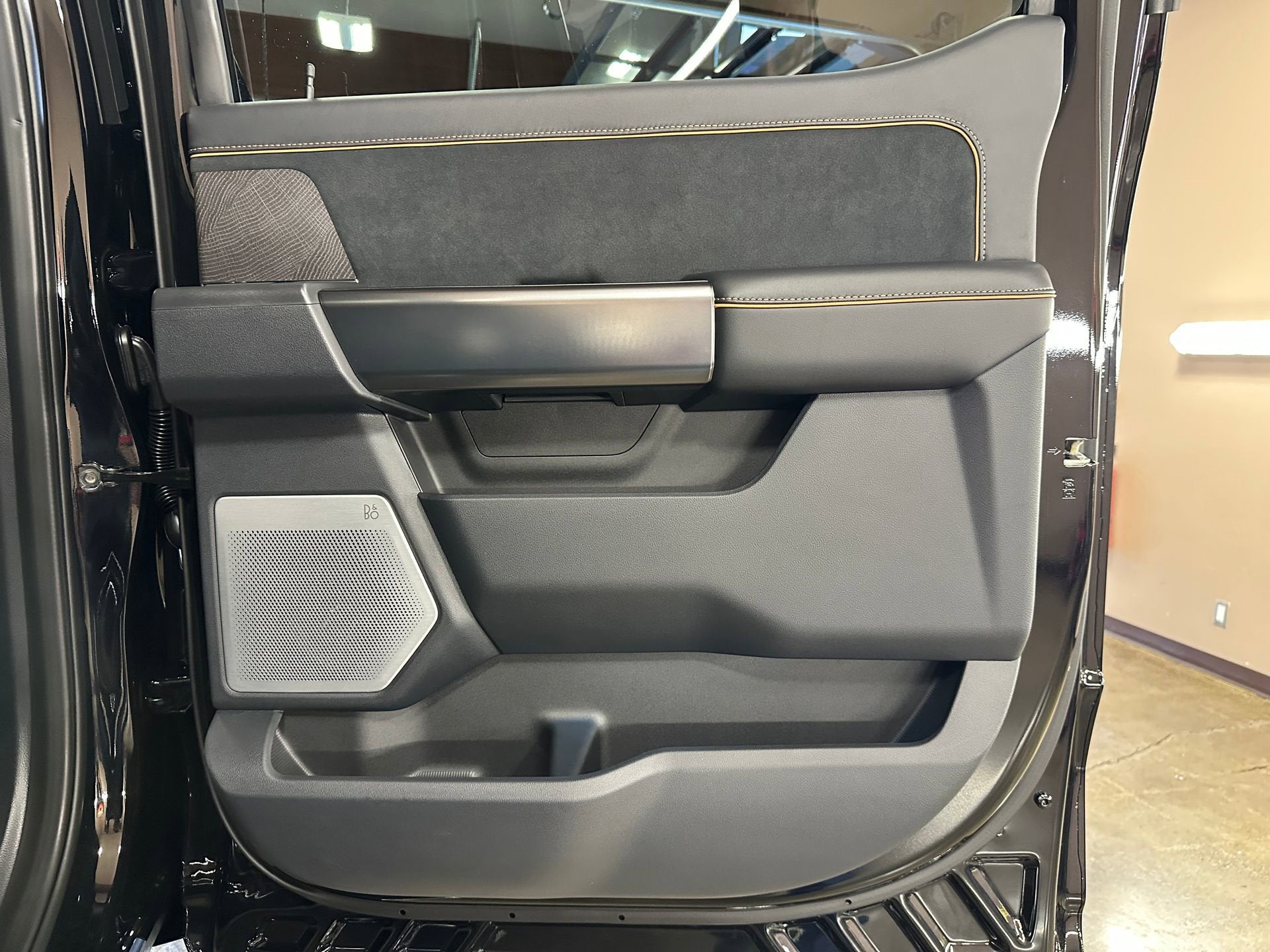 2024 Ford F-350SD Platinum