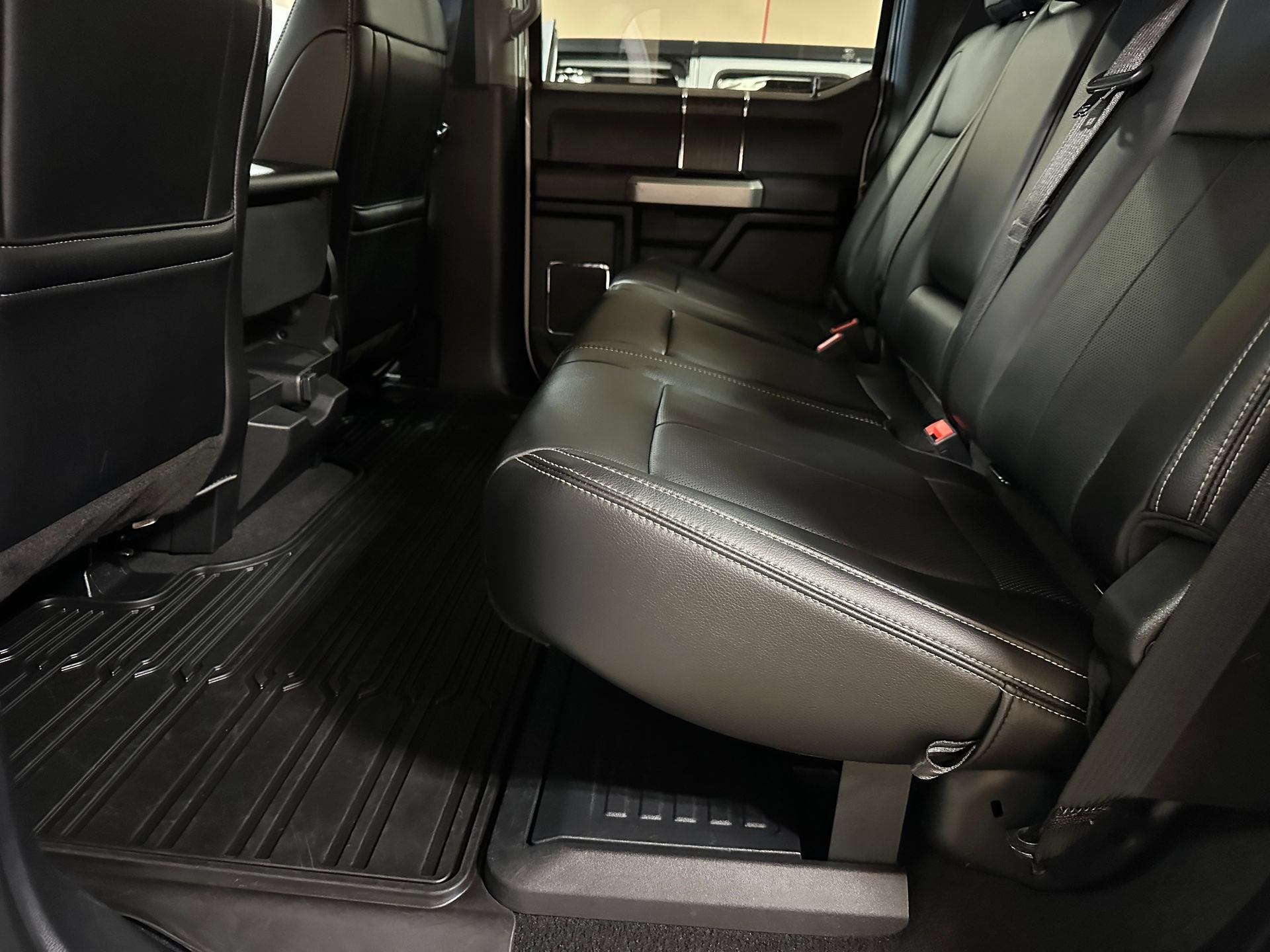 2021 Ford F-350SD Lariat