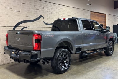 2024 Ford Super Duty F-350 SRW LARIAT