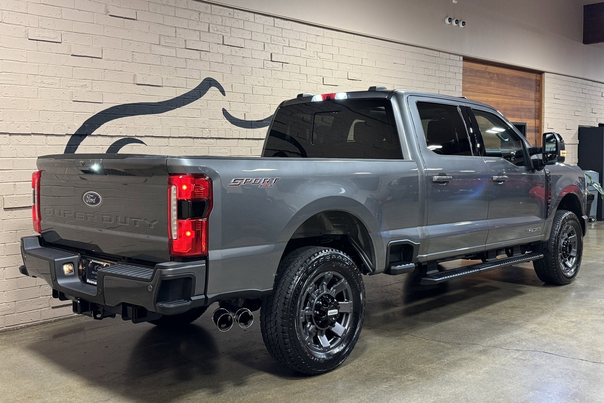 2024 Ford Super Duty F-350 SRW LARIAT