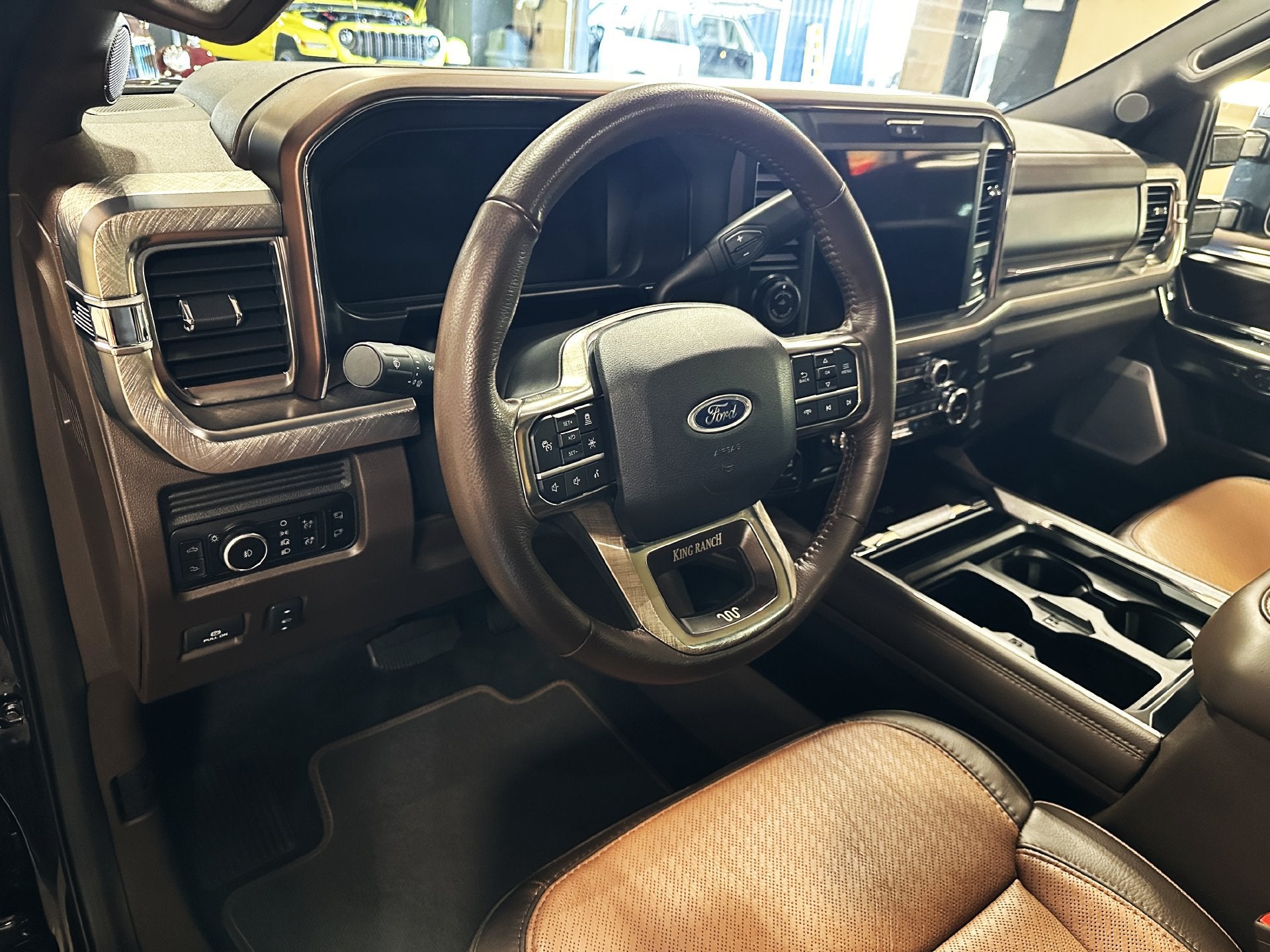 2025 Ford F-350SD King Ranch