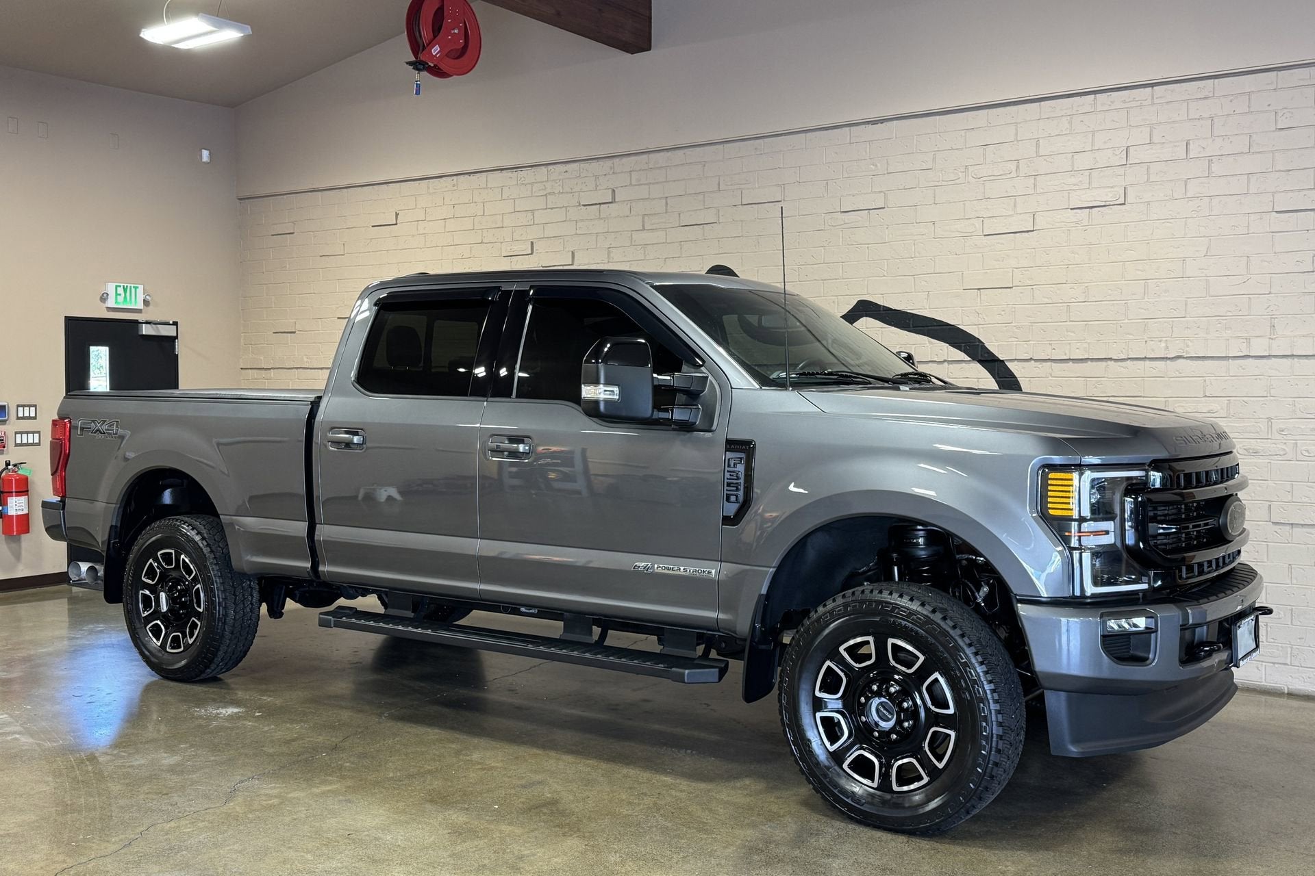 2022 Ford F-350SD Lariat