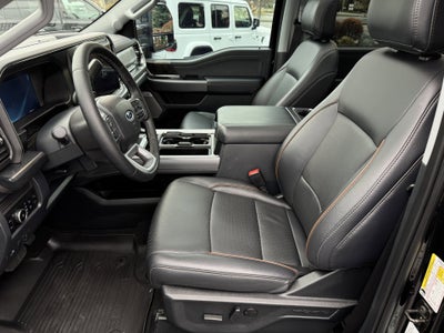 2025 Ford Super Duty F-350 SRW LARIAT